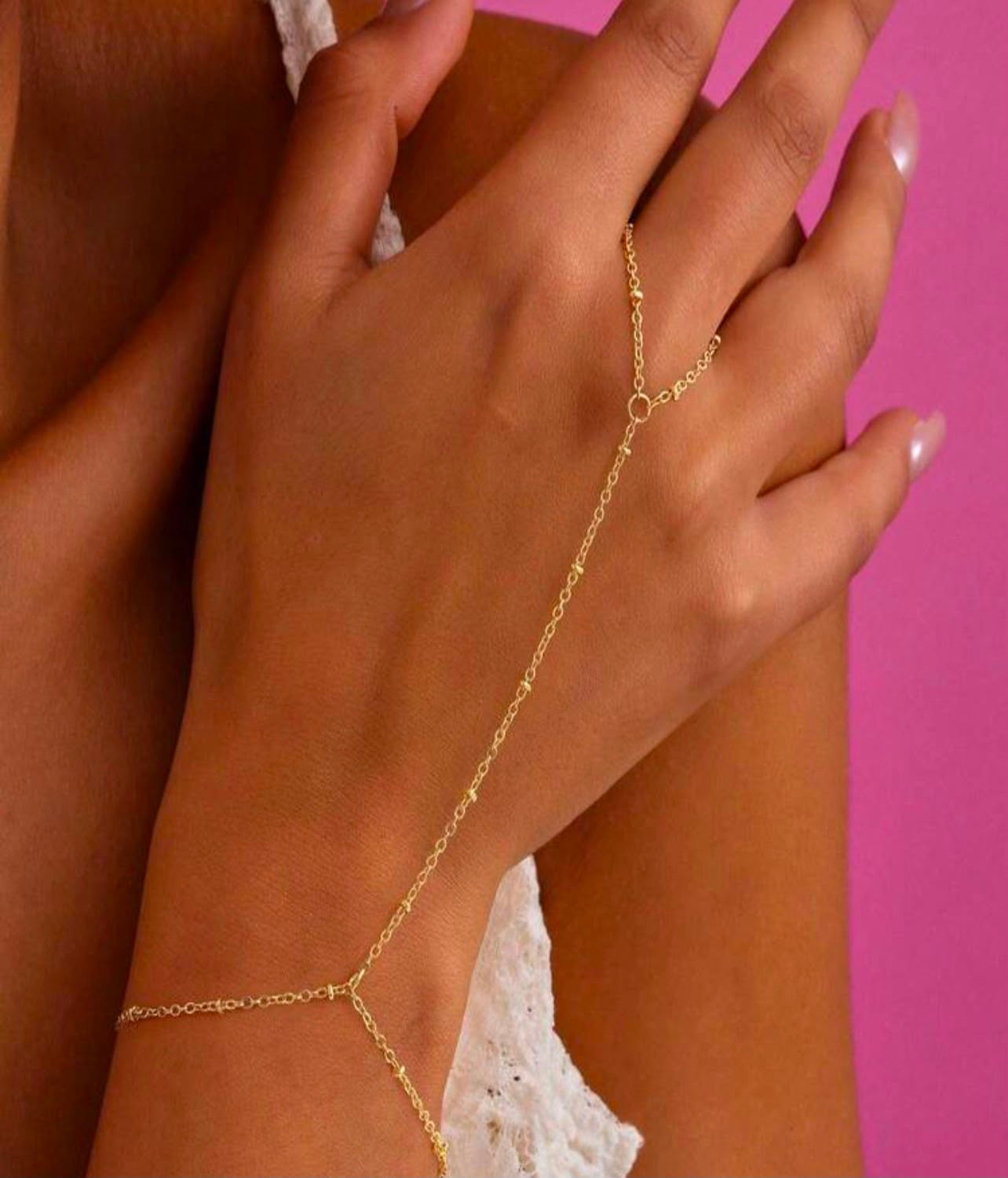 Chain line Knuckle Ring